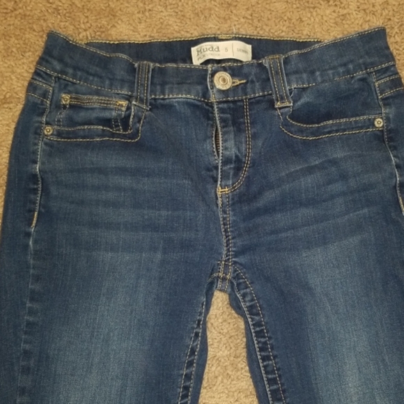 Jeans - Picture 2 of 3